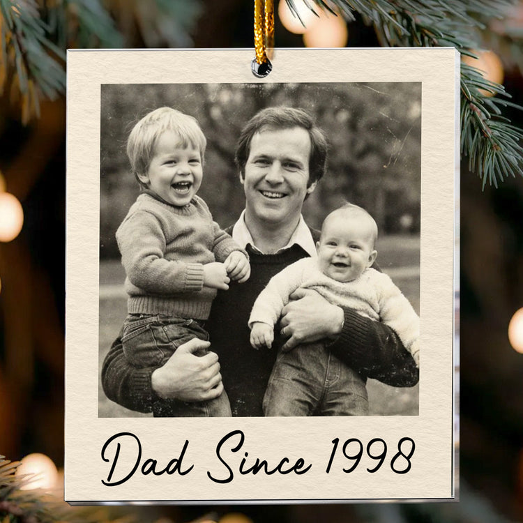 Custom-Vintage-Retro-Polaroid-Christmas-For-Kids_-Family_-Siblings_-Grandparents-Personalized-Acrylic-Ornament3