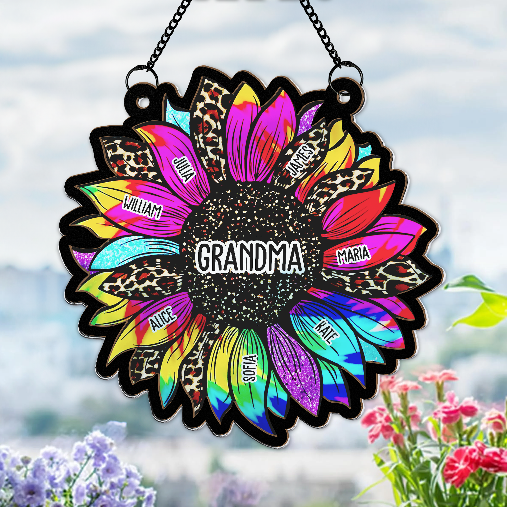 Grandma-Leopard-Sunflower-With-Kids-Names-Personalized-Window-Hanging-Suncatcher-Ornament_2