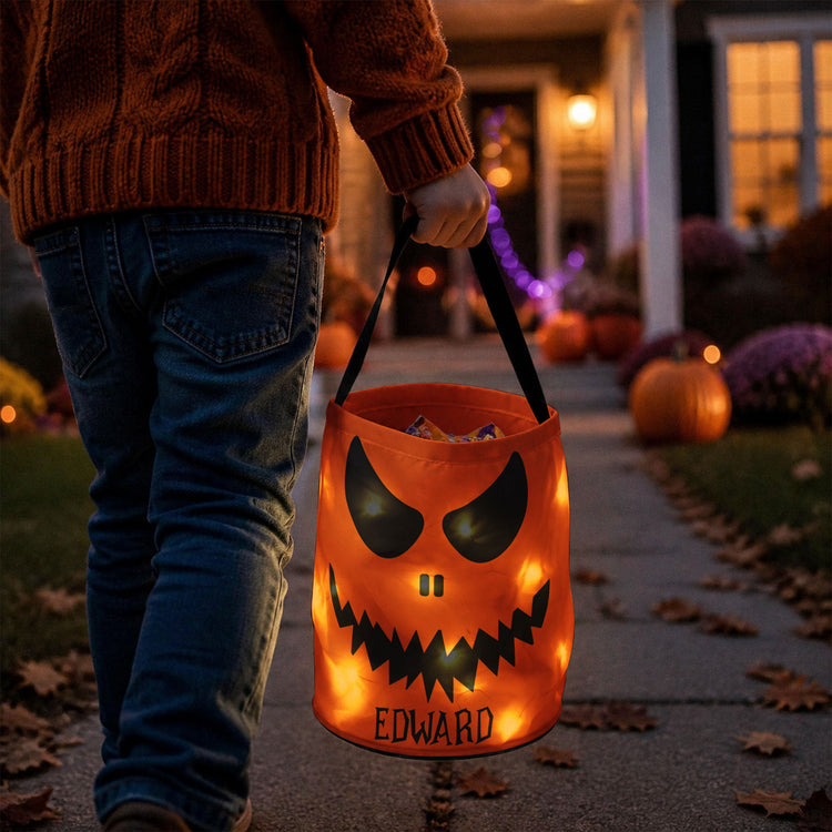Halloween_candy_bag_for_kids_Scary_Pumpkin_face_2