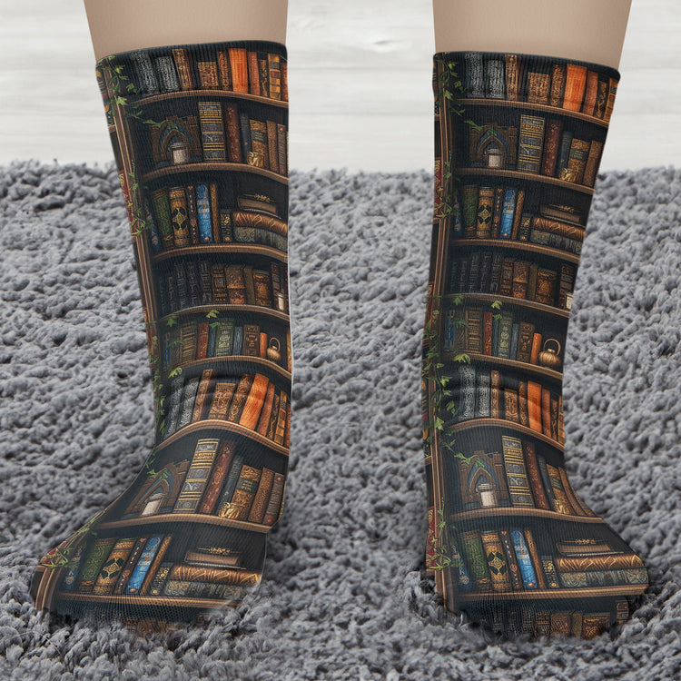 Shhh...-I_m-Reading-Personalized-Crew-Socks_4