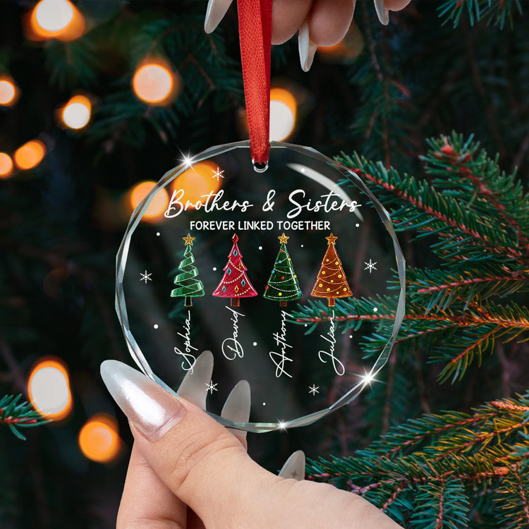 brothers-and-sisters-forever-linked-together-glass-ornament-custom-family-christmas-gift-personalized-ornament-6